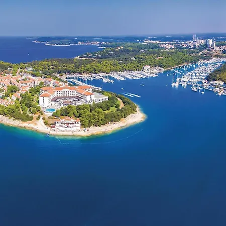 4 Bedroom Stunning In Σπίτι διακοπών