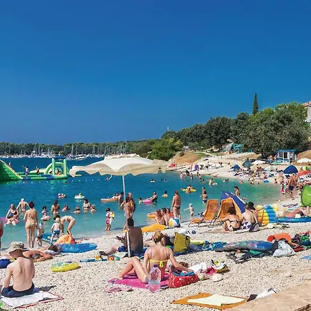 Casa de Férias 4 Bedroom Stunning In *