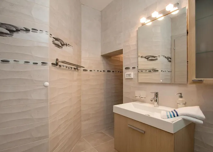 4 Bedroom Stunning In